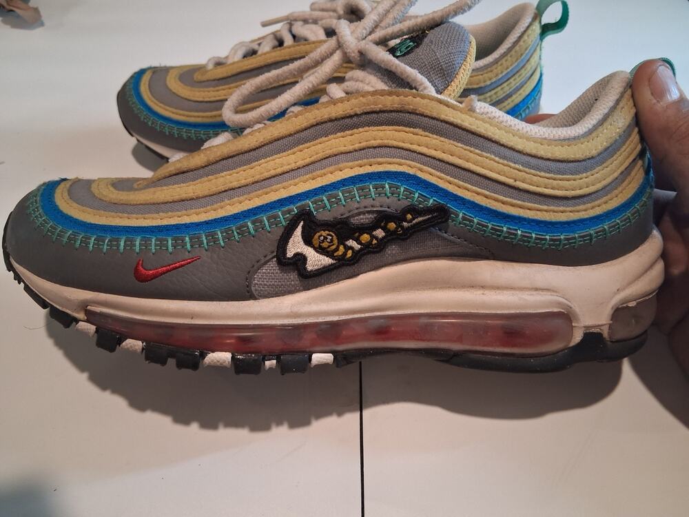 Nike Air Max 97 SE GS Air Sprung Grey Yellow Celery Kids Sz 7Y Women 8.5...